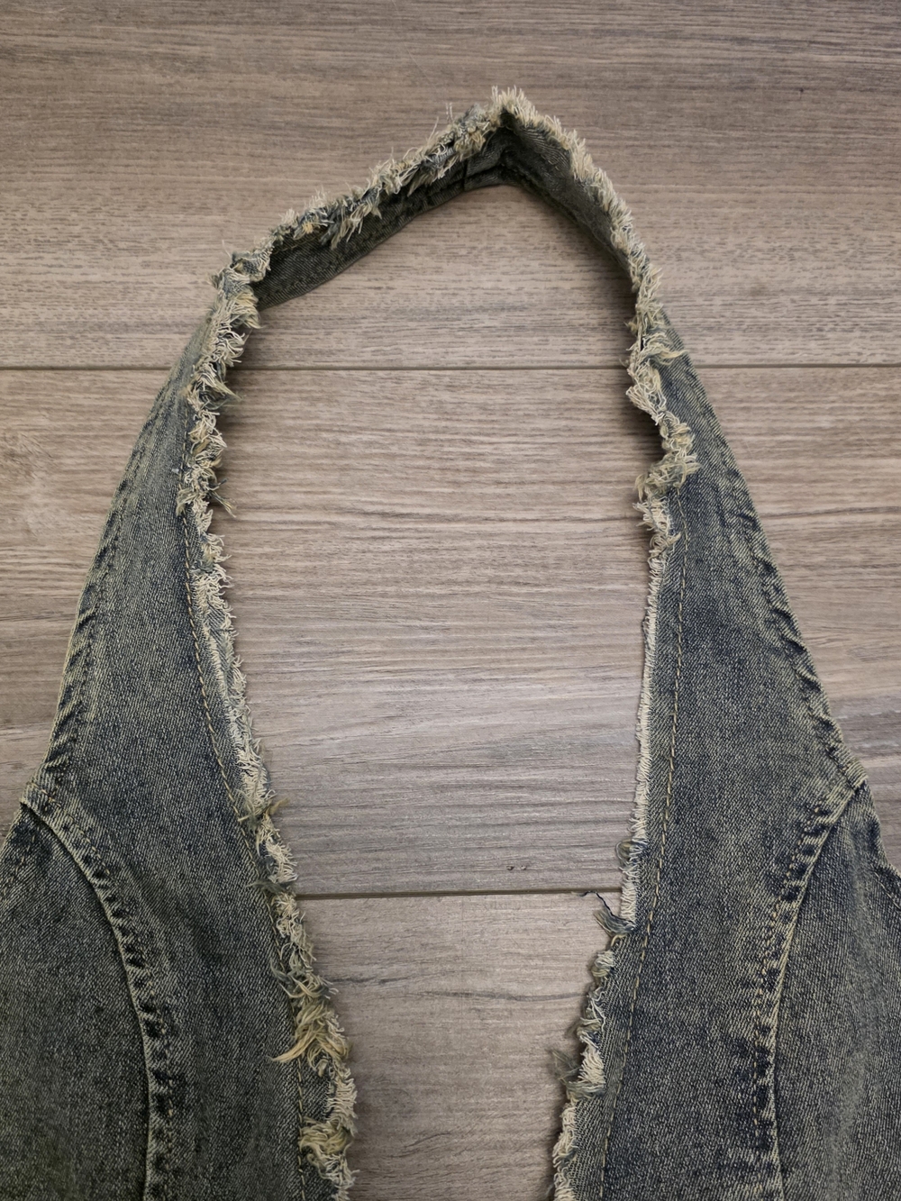 Y2K Distressed Grunge Denim Halter Vest Size Medium - Picture 5 of 8